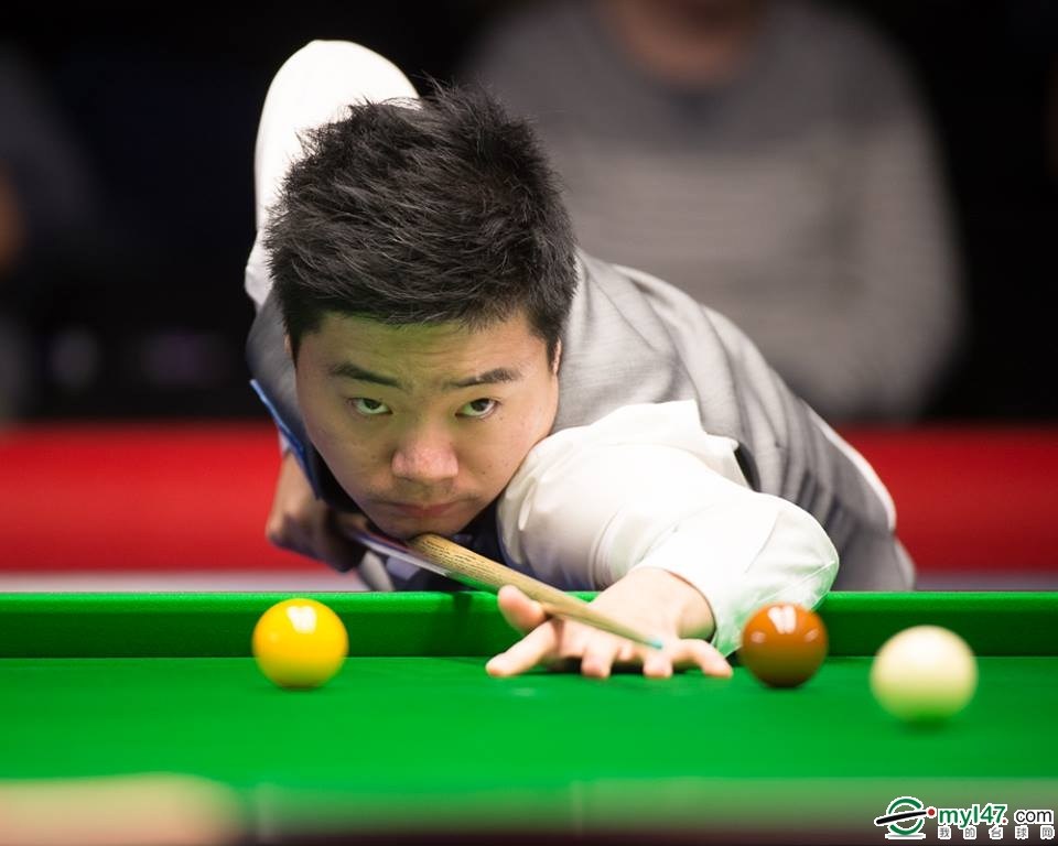 中国队屡屡 中国队屡屡